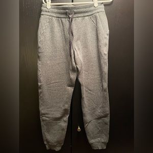 Lululemon Scuba Jogger Size 8 gray